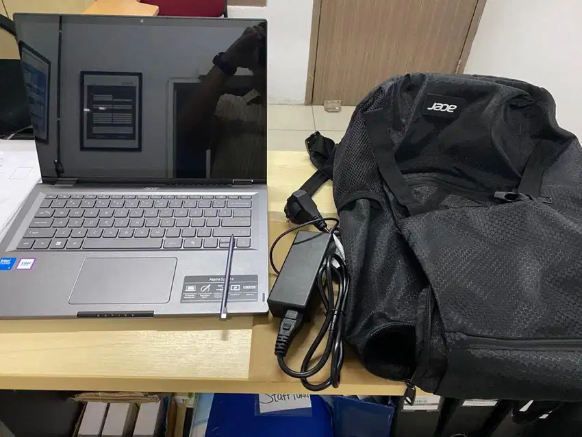 Accer Aspire Spin14 Intel Core3 + Intel Graphics + Touch Screen