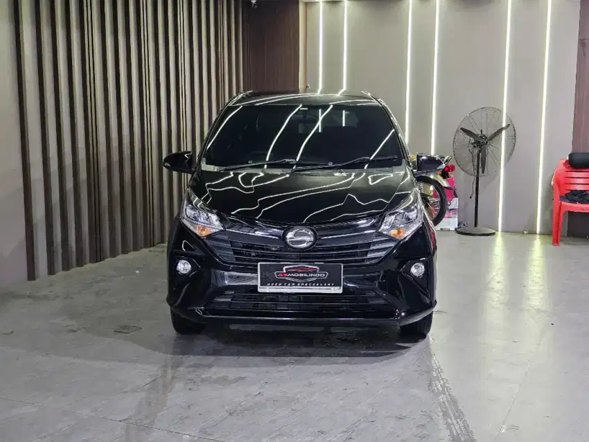 DP 8JT - Daihatsu Sigra 1.2 R MT 2024