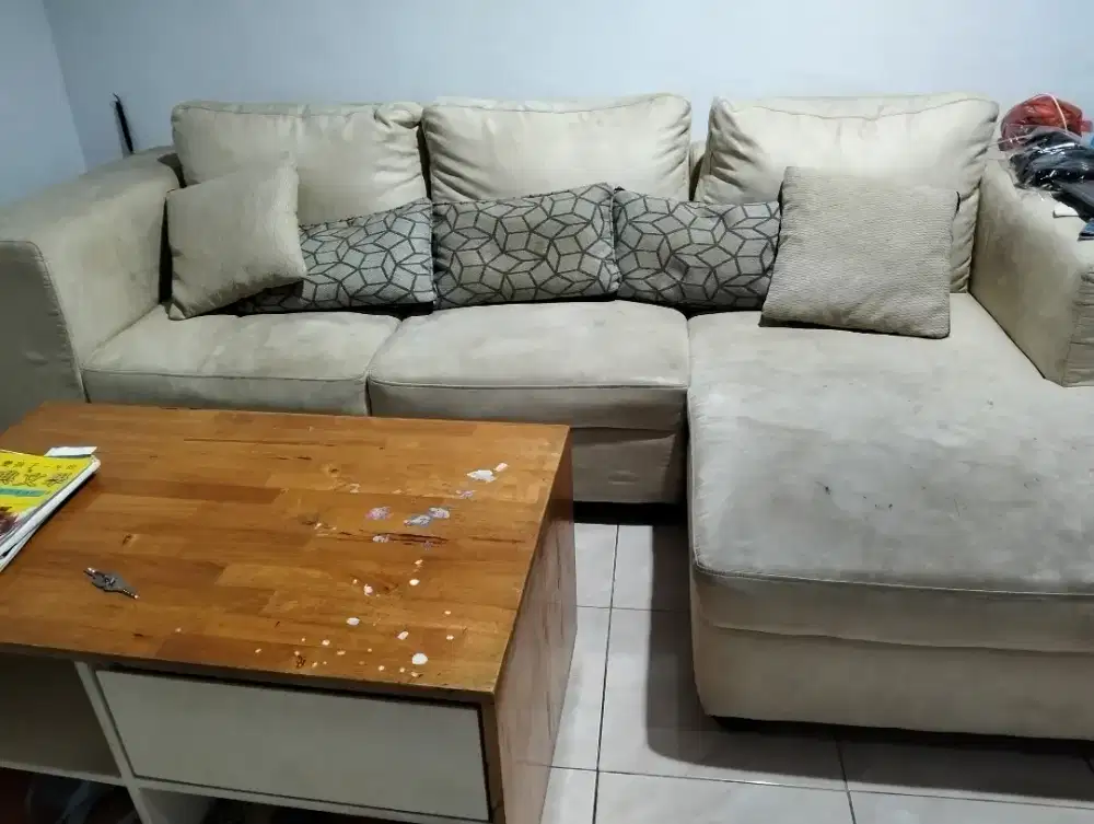 Sofa rumah tangga