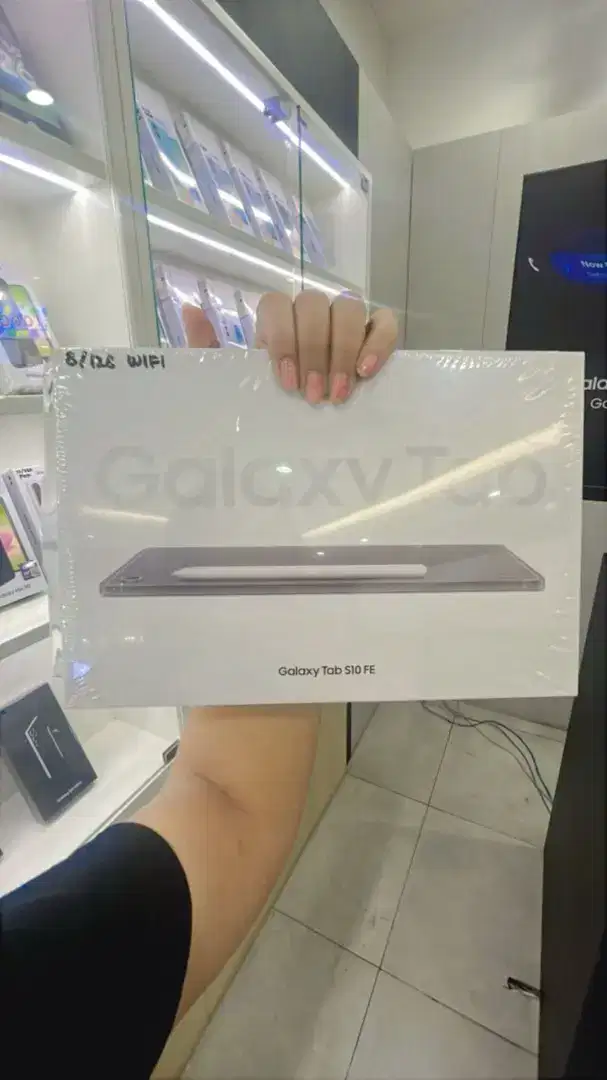 SAMSUNG TAB S10 FE WIFI 8/128 FREE KEYBOARD