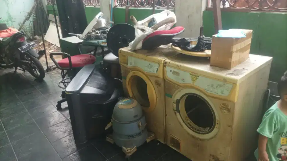 JUAL BELI BARANG BEKAS RONGSOKAN