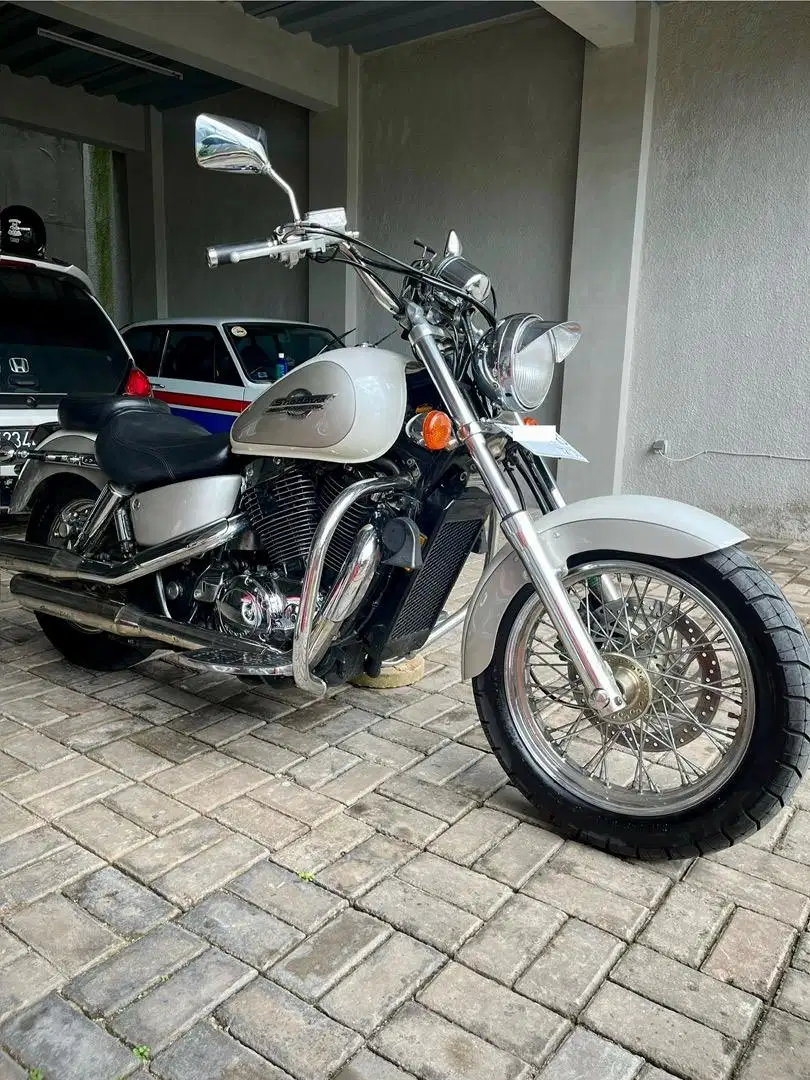 Honda Shadow VT1100 (Full Paper)