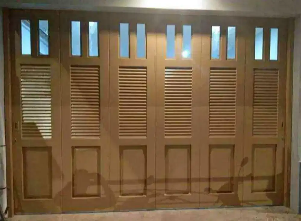 Pintu Henderson 32