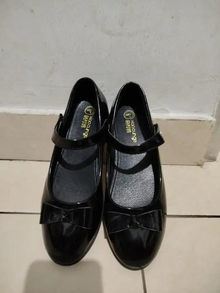 Sepatu wanita import second brand original size 37 cakep