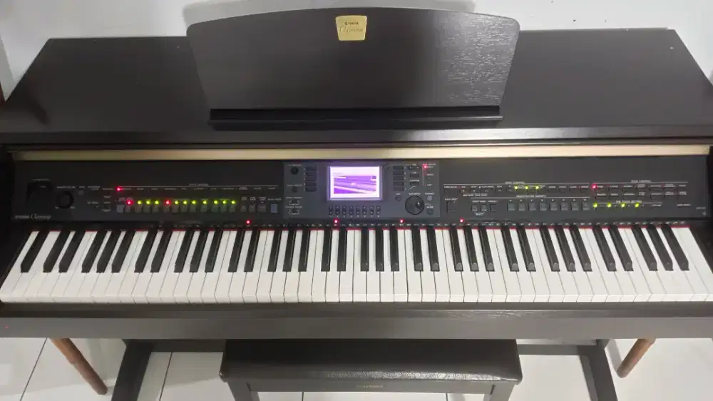 Piano yamaha Clavinopa CVP-501 Kondisi normal dan mulus seperti baru