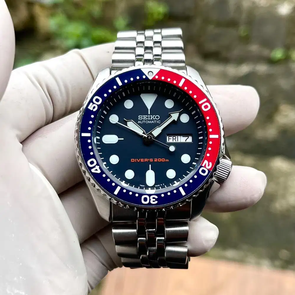 Seiko SKX009K2 like new