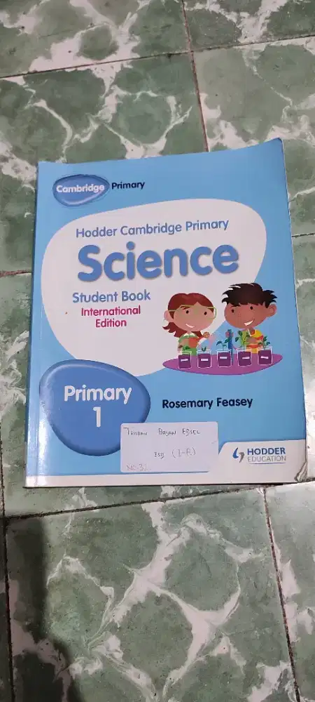 BUKU SCIENCE STUDENT BOOK KELAS 1SD