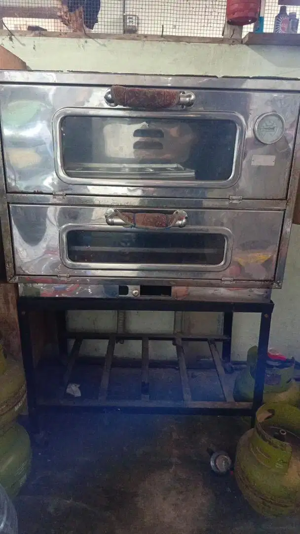 Oven kue kering
