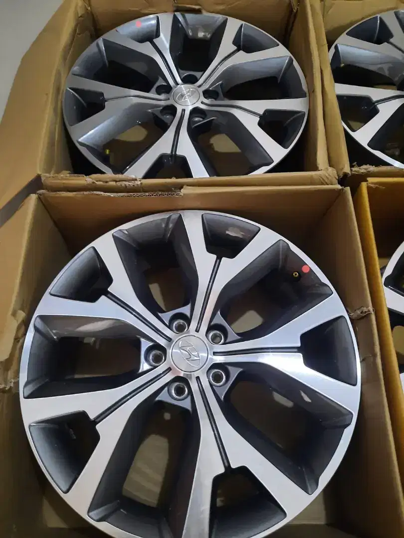 Velg HYUNDAI Palisade R.20 ori