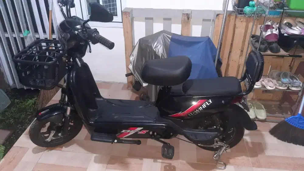 Sepeda Listrik Bekas UWINFLY DF5 (No Baterai)
