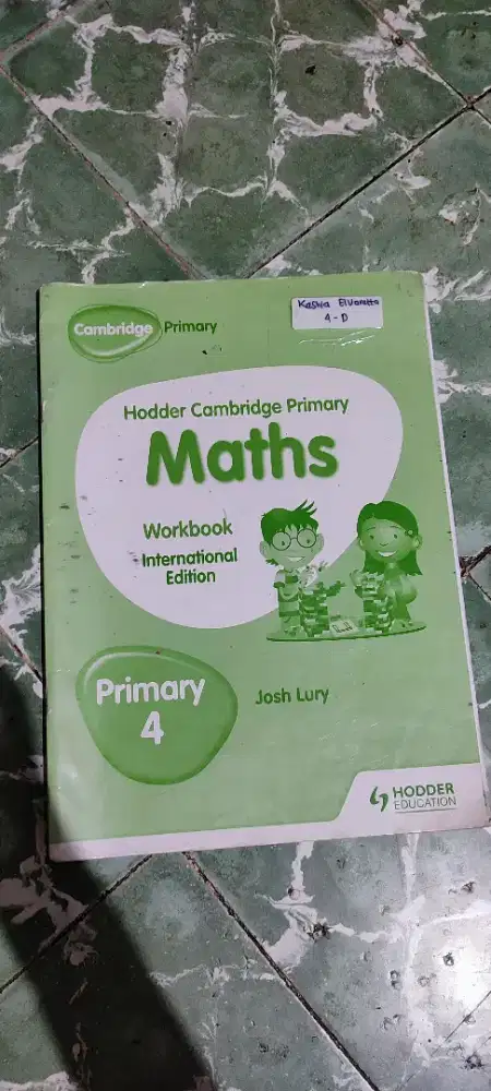 BUKU MATH STUDENT BOOK AND WORKBOOK. KELAS 4