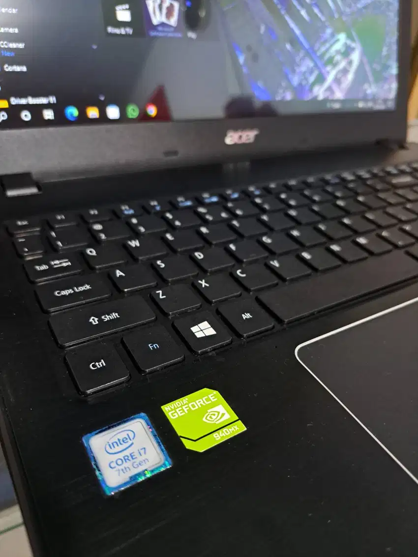 Laptop Gaming Acer E5 575G core i7 gen 7 dual VGA Nvidia 940MX 2gb DDR