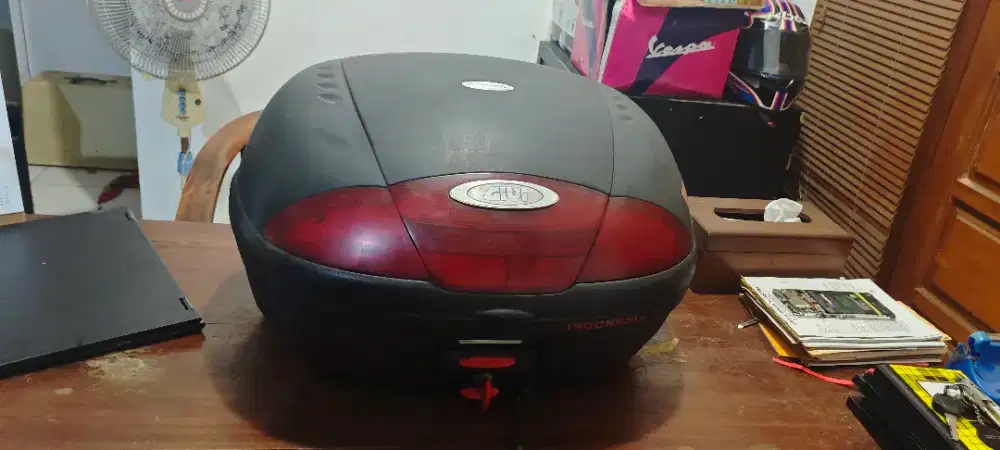 Box Motor Givi E450 Simply