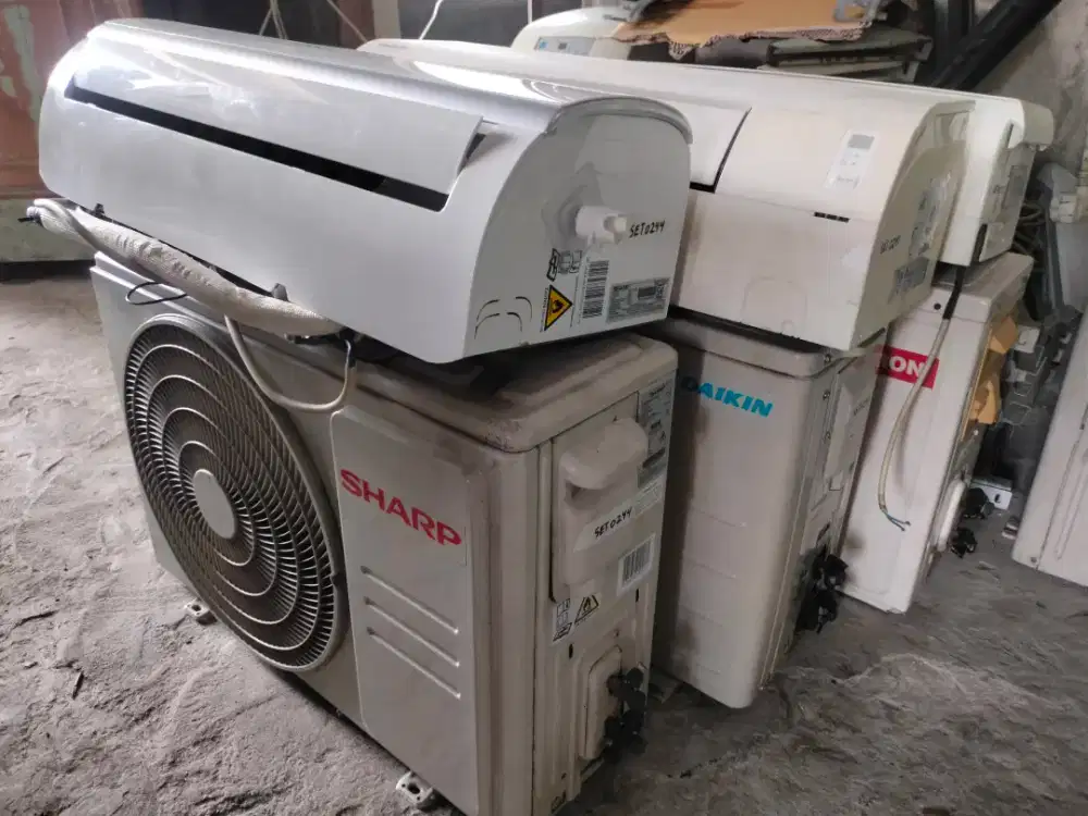 Menerima lelangan AC bekas / rusak