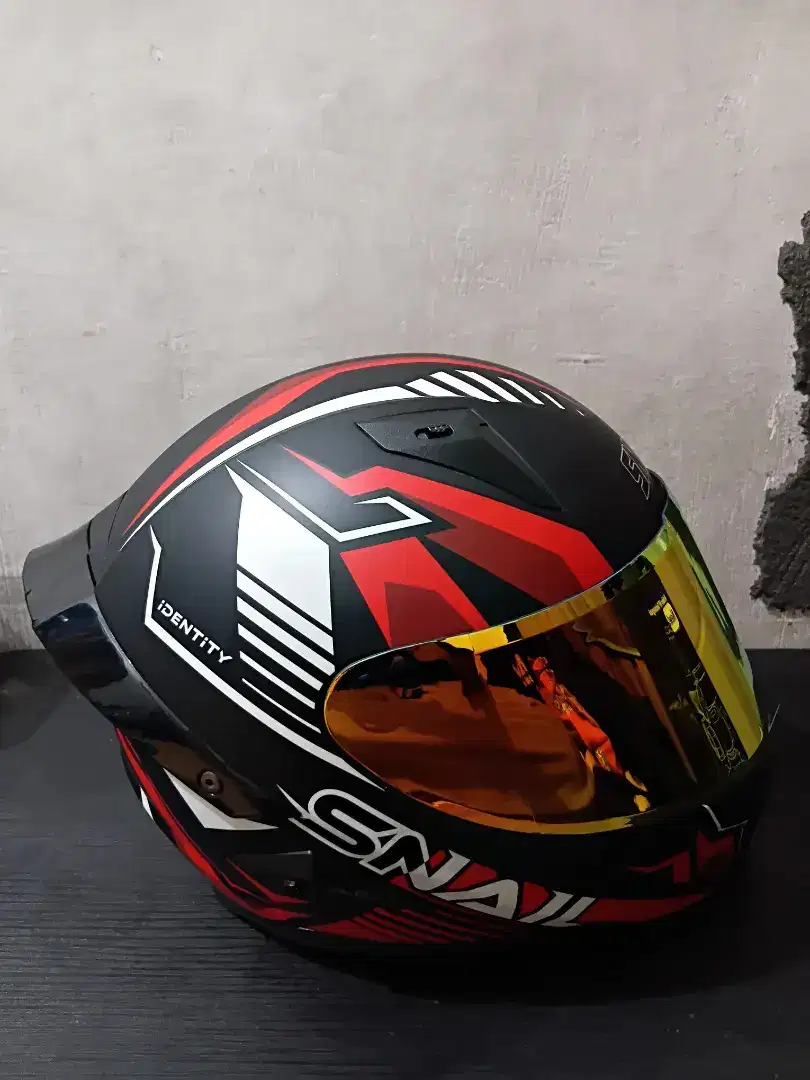 Helm Snail FFS1 identity uk L
