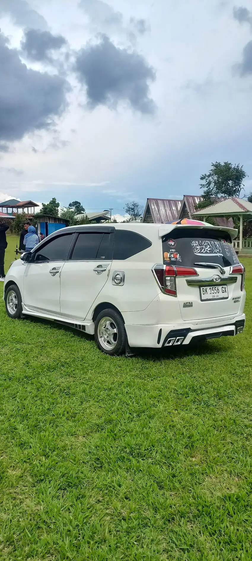 Daihatsu Sigra Tipe R 1.2 MT Tahun 2018