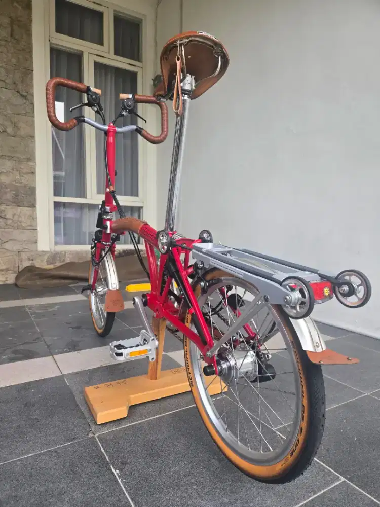 Sepeda Lipat Brompton M6R