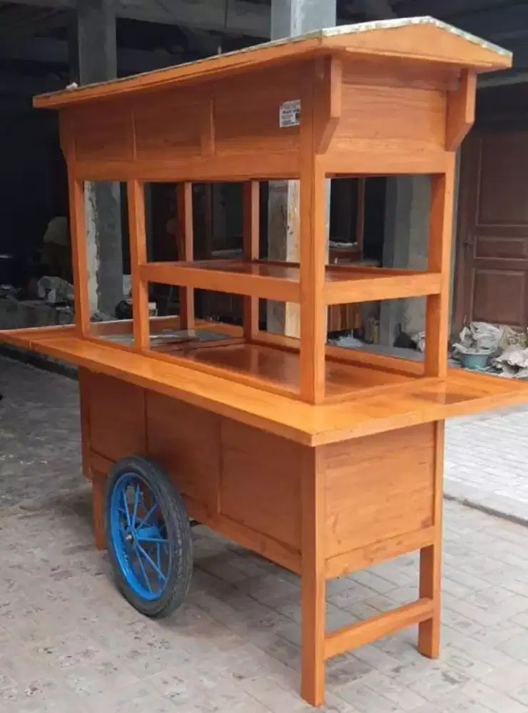 Dijual Gerobak Baru Tidak jadi dipakai kayu jati Masih baru