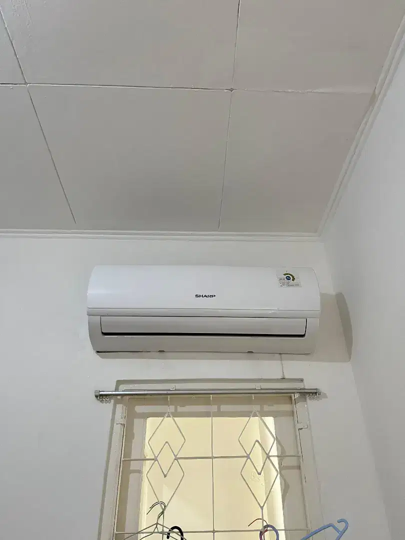 Dijual AC Sharp 1 PK