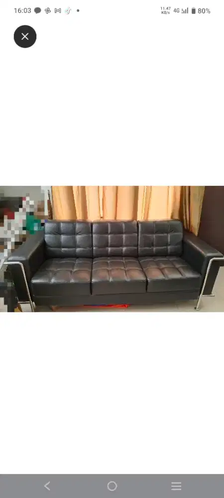 Sofa panjang hitam