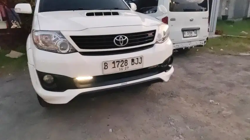 fortuner VNT TRD 2014