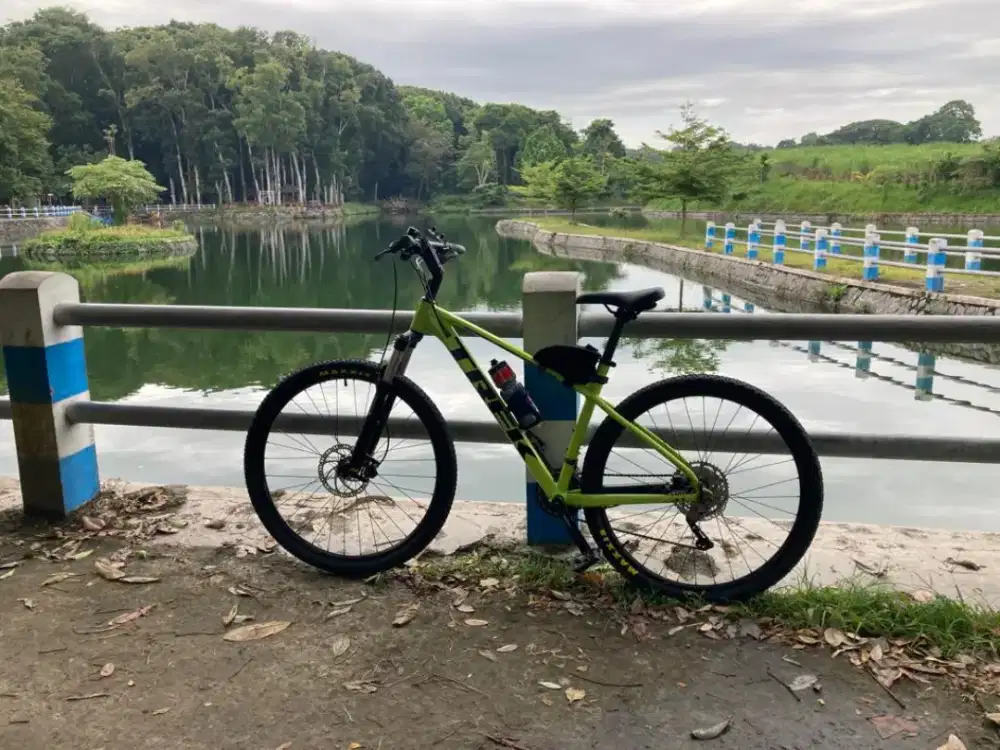 TREK MARLIN 5 FULL UPGRADE DEORE