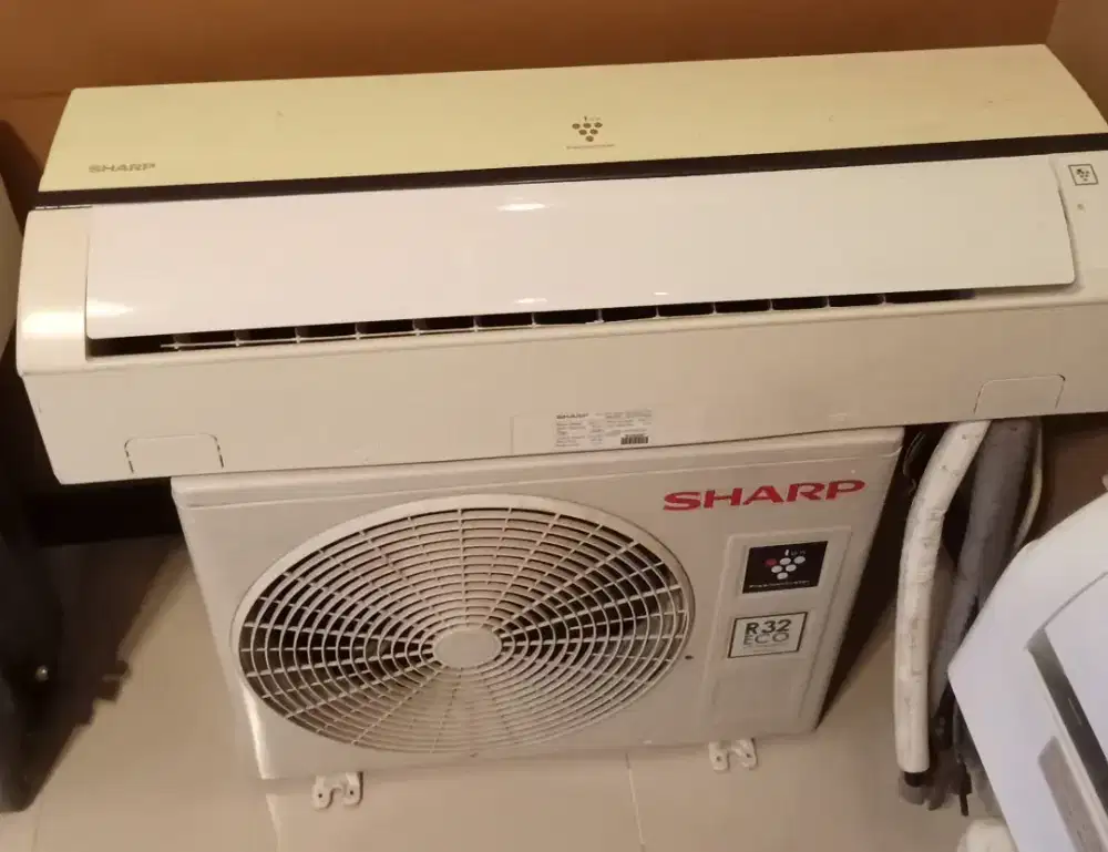 Servis AC/cuci ac,kulkas,mesin cuci,listrik