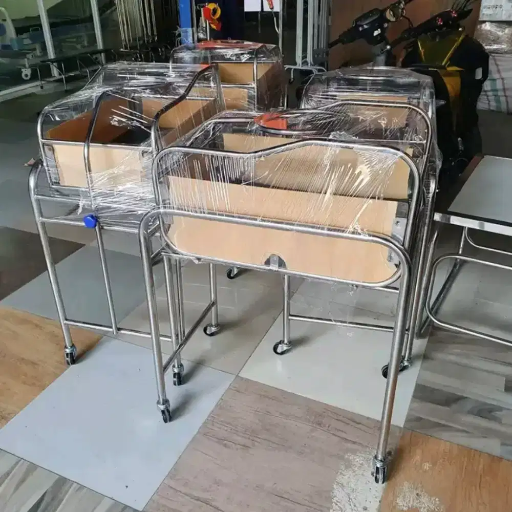 Tempat tidur bayi,Box bayi