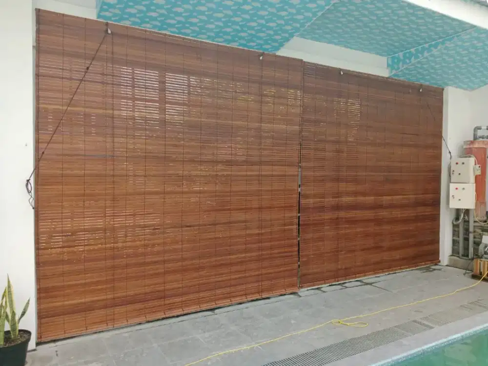 TIRAI BAMBU TIRAI KAYU SURABAYA: 
Disini menerima pemesanan
 tirai