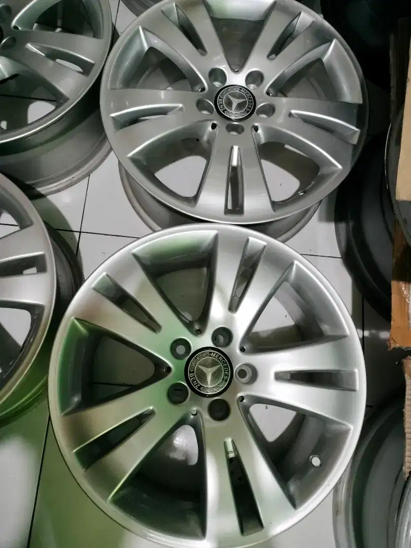 Velg Mercedes Benz C200 R.17 ori