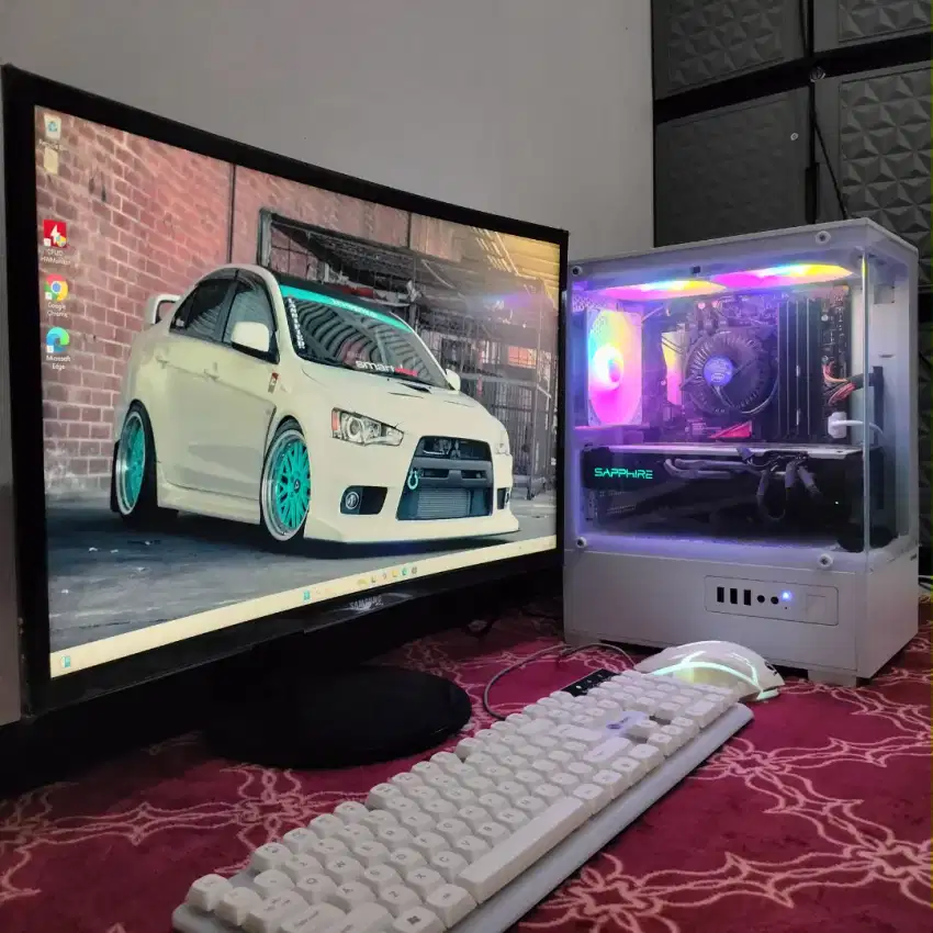 PC core i7 RAM 32GB Monitor Curved  24 RX580 Gaming Rendering Editing