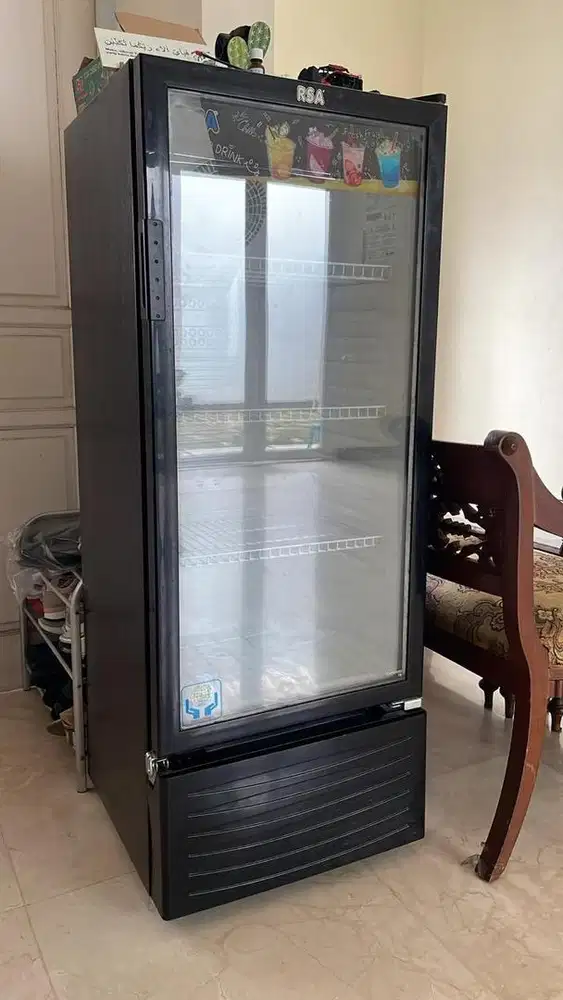 Kulkas / Showcase Merk RS 3 Rak