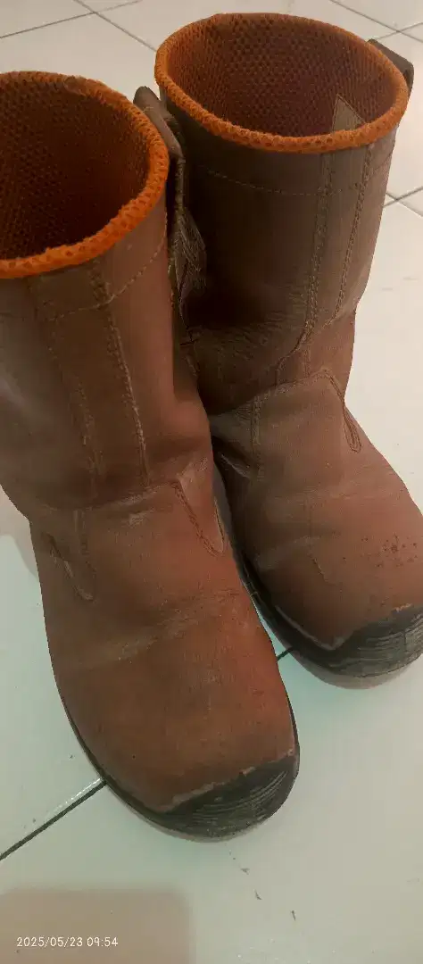 Safety shoes merk Kings no.42