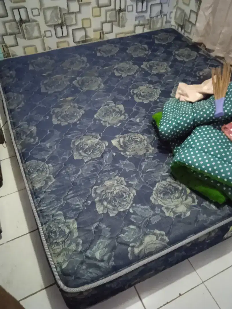 KASUR SPRINGBED NO. 2 180X200