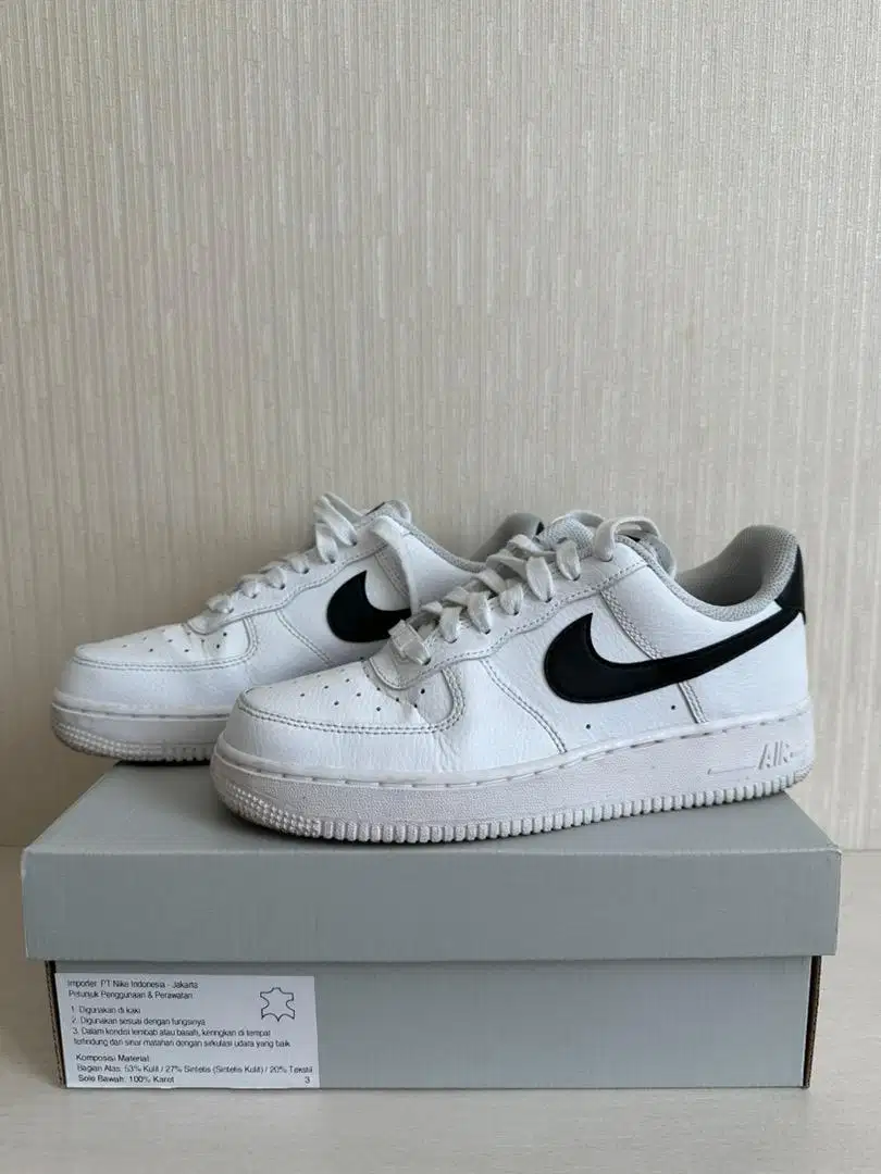 Nike Air Force 1