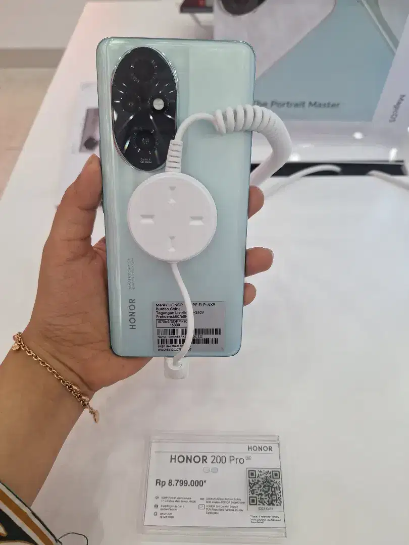 Honor 200 pro new
