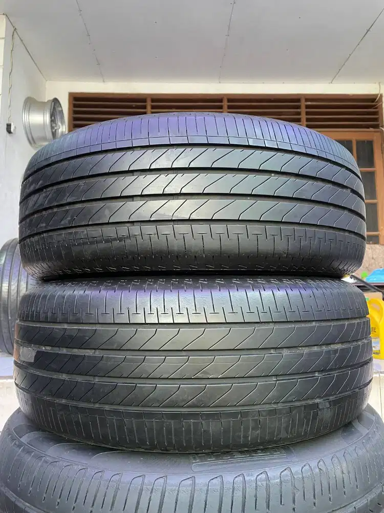 Ban Bridgestone Turanza T005a 225 55 r17 2Pcs