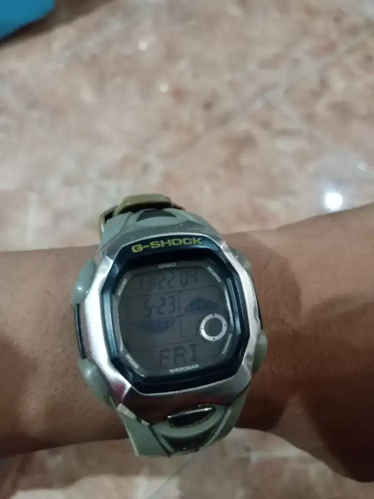 Jam Tangan Casio G-Shock kotak