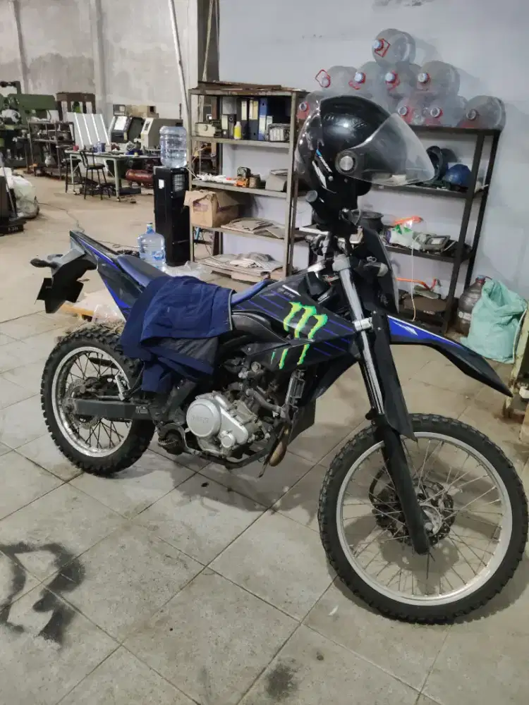 Jual Yamaha WR155 SE modif supermoto