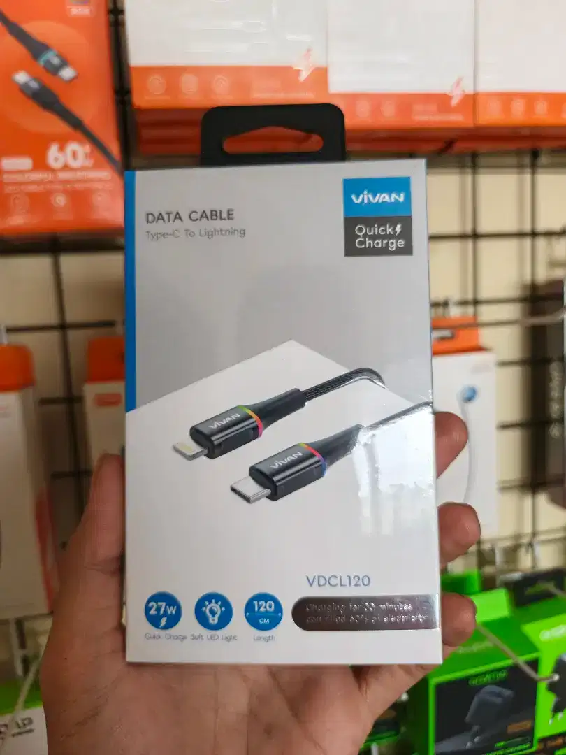 KABEL DATA TYPE C TO LIGHTNING VDCL120