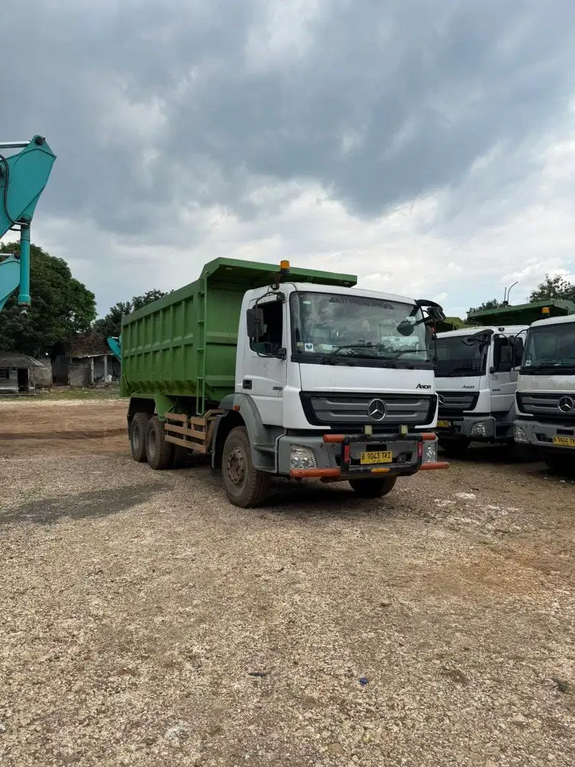 Truk DT tronton mercy axor 2018