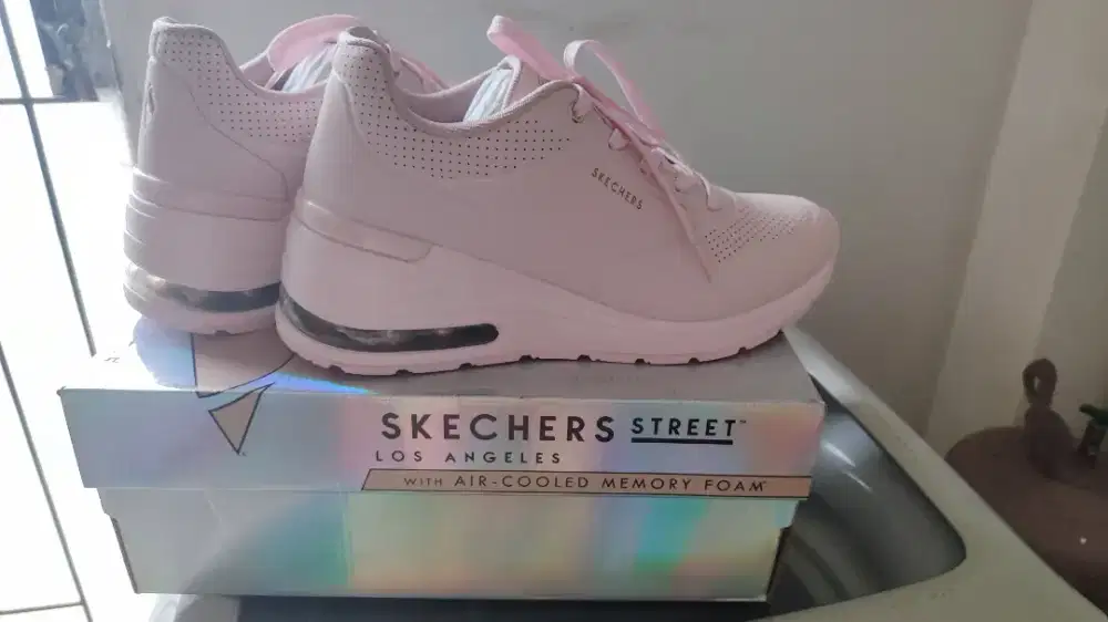 Skechers Million Air Women's - pink