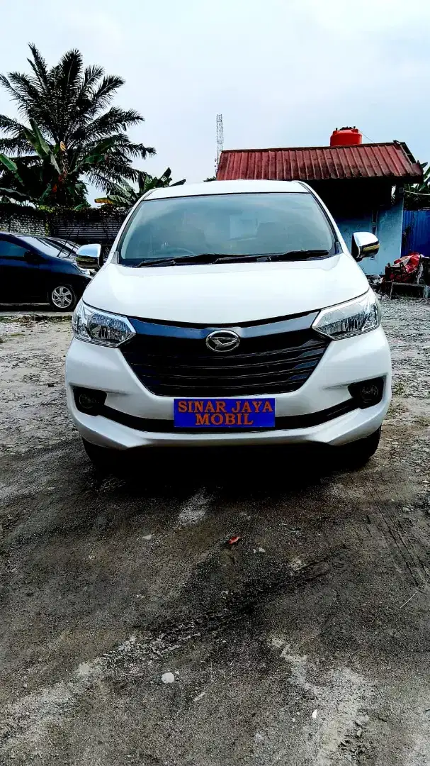 DAIHATSU XENIA DP 10 JT Type X MT 2018