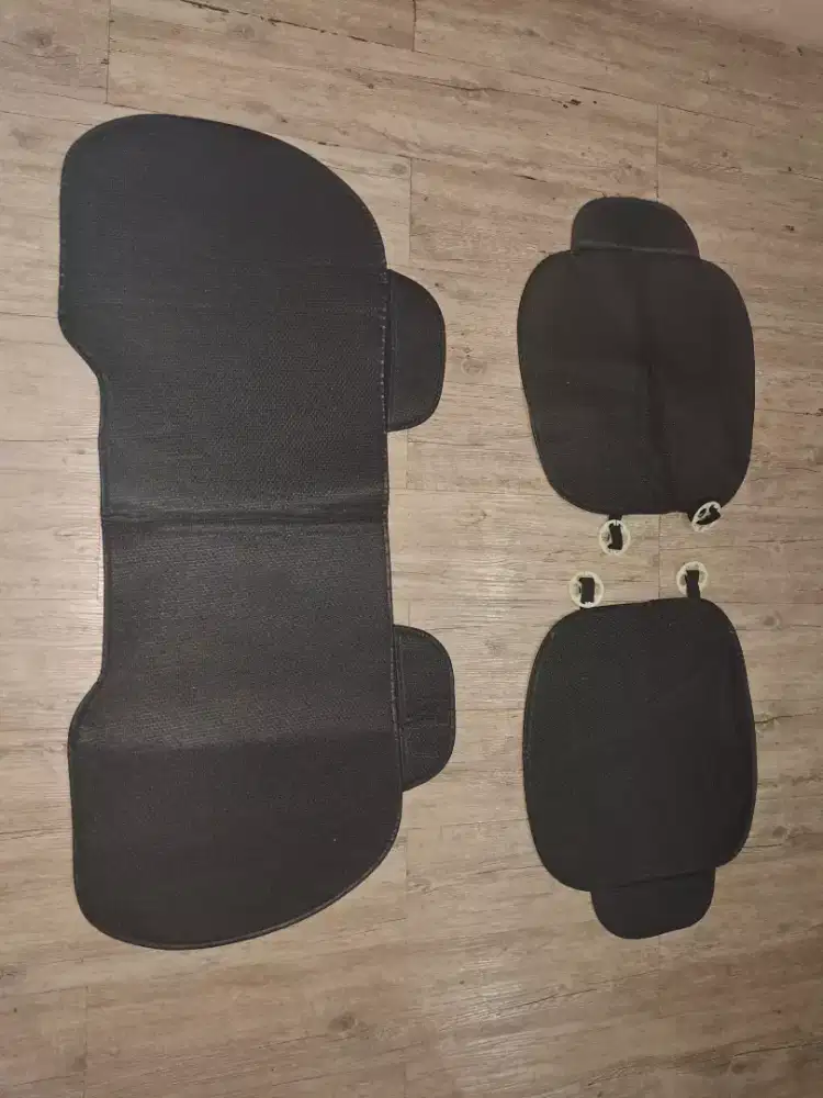 Cover jok mobil bekas