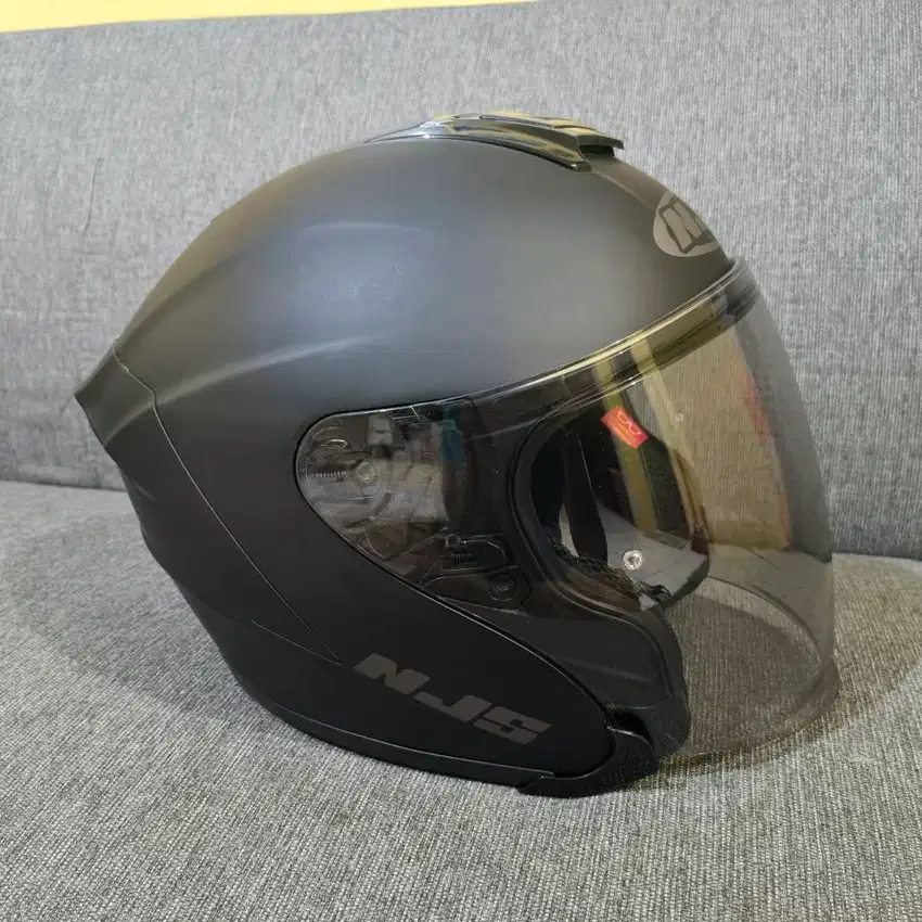 Helm NJS Kairoz Black Doff Second Like New