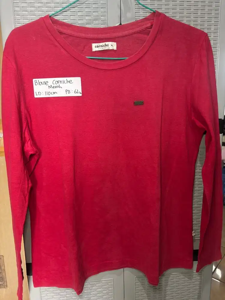 Preloved Blouse Corniche Merah