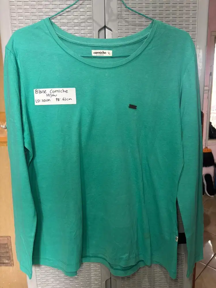 Preloved Blouse Corniche Hijau