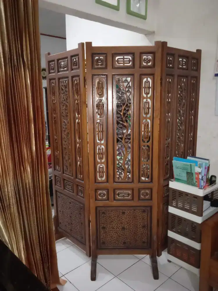 Sekat partisi kayu jati ukir gebyok 3 lembar