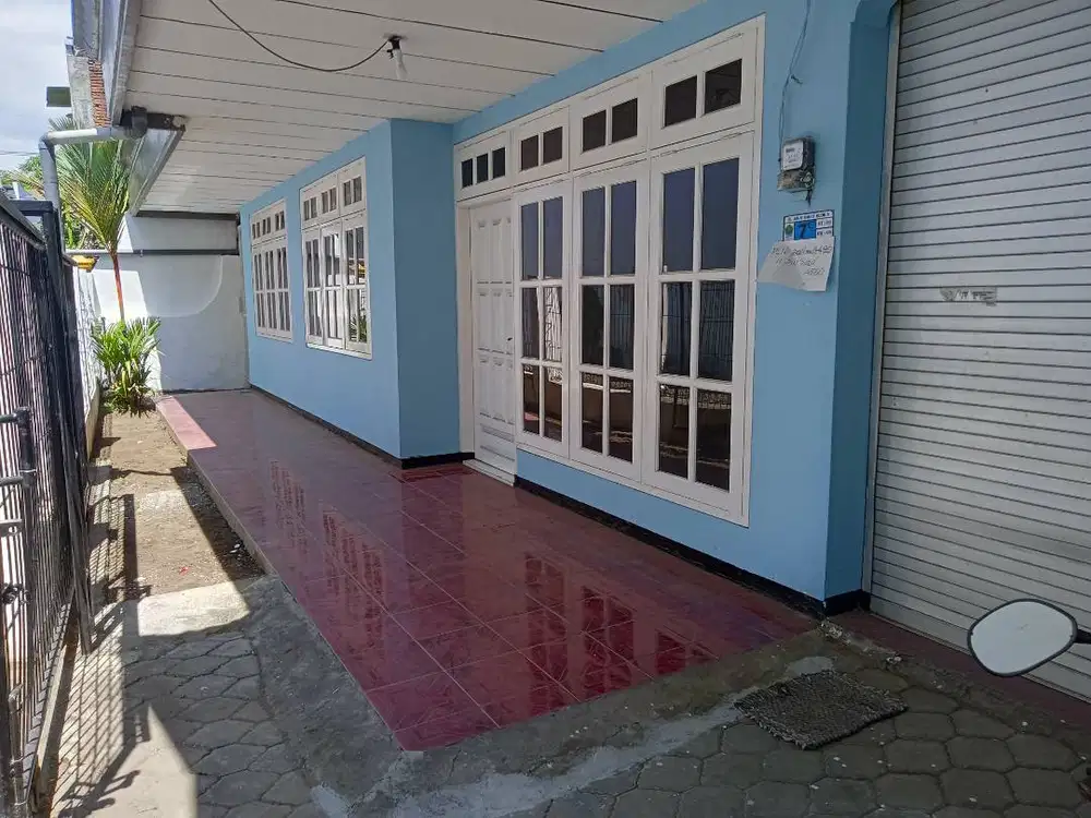 BU - Dijual rumah di pusat kota Malang