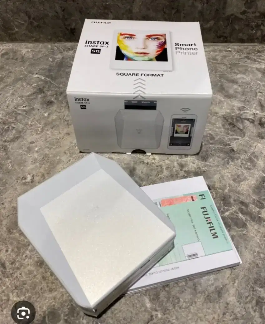 Jual cepet instax sp 3 nya minat japri nego sampe jadi free paper 2box